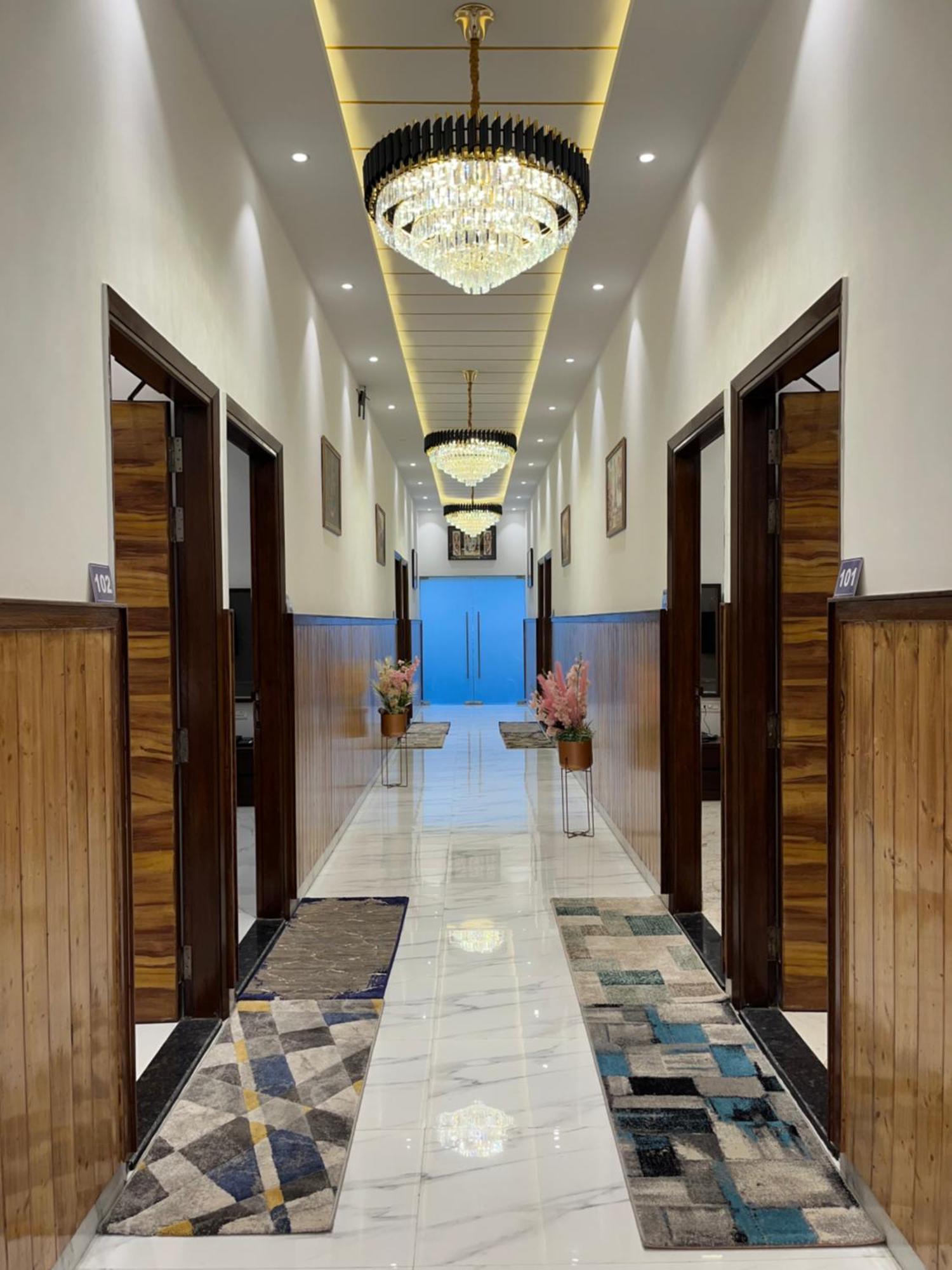 Вилла The Green Wood Palace I Farm House I Wedding I Party I 87Oo2O5865 Гургаон Экстерьер фото